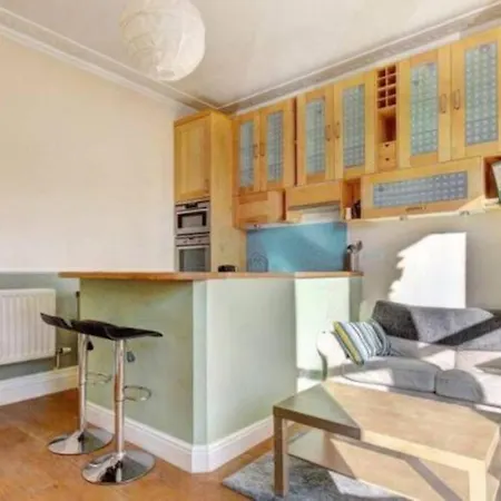 Clifton Flat On Royal Park - Beautiful 2 Bedroom Lägenhet *
